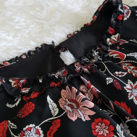 Banana Republic Dress Long Sleeved Black Floral Midi Length Size 8 - Picture 6 of 11